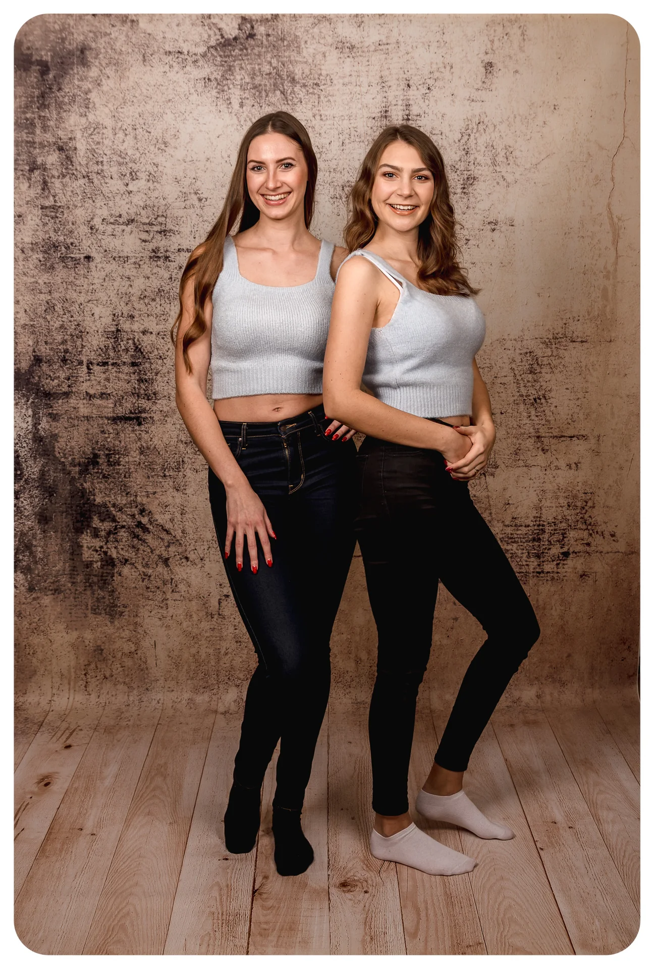 Real photoshoot using backdrop 2771, example 2